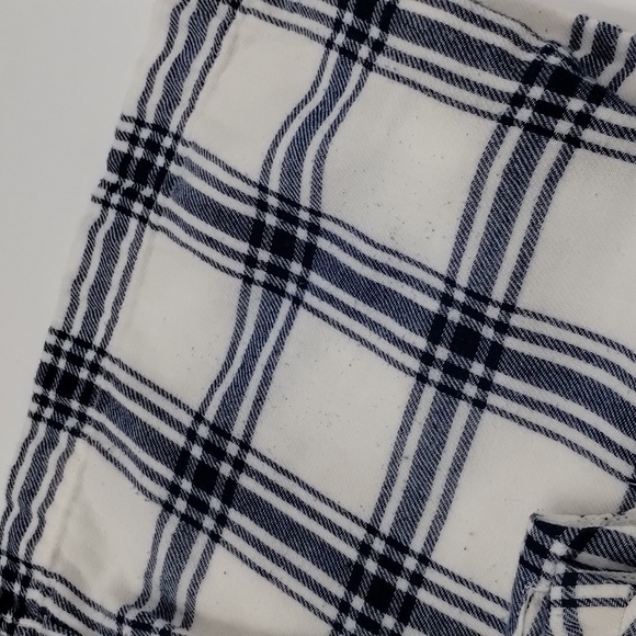 Madewell women's small button back blue/white plaid flannel feel material top - Picture 13 of 13